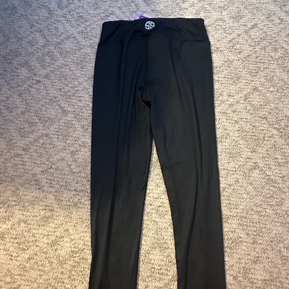 Simply Southern Leggings - Picture 5 of 6